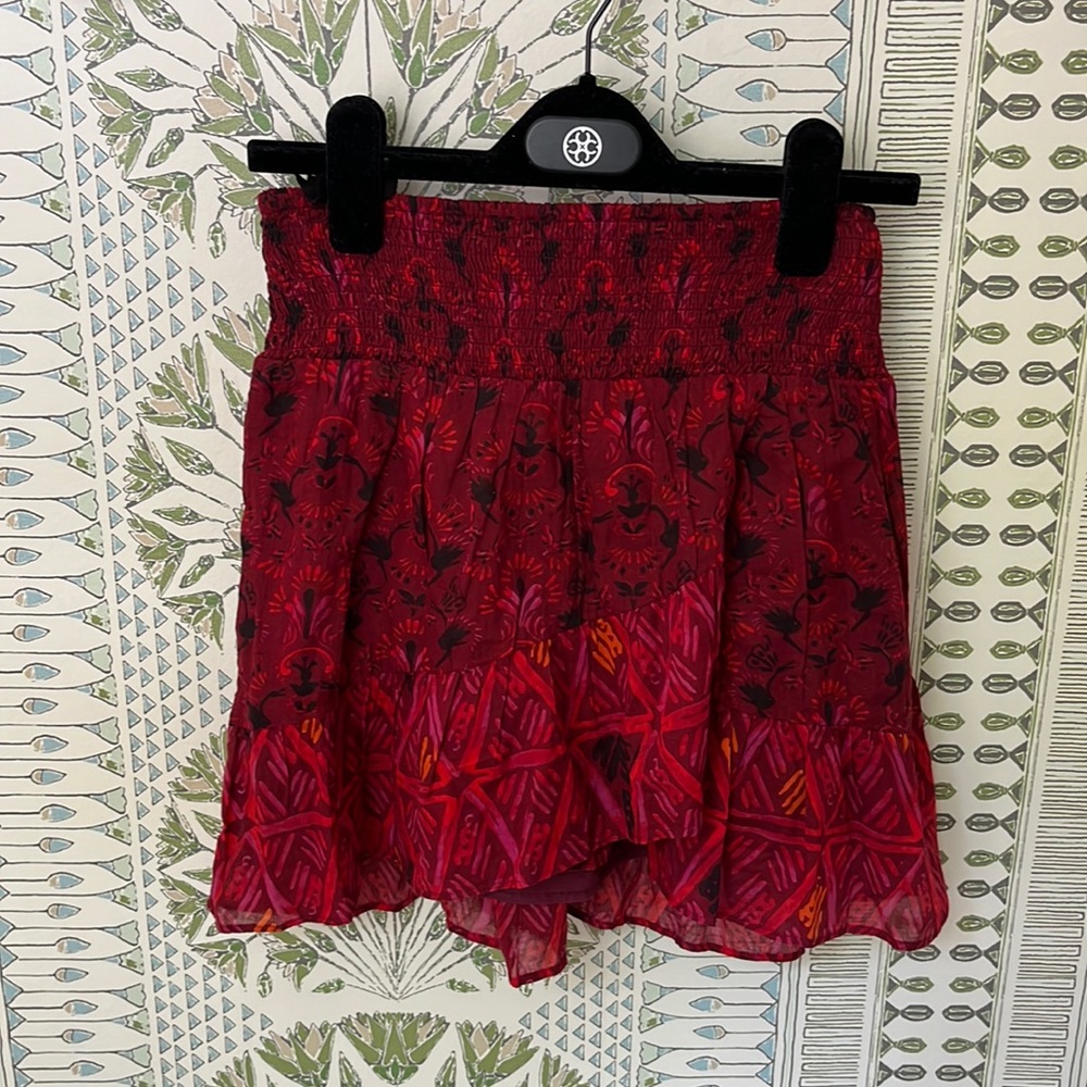 never worn Free People patterned mini skirt